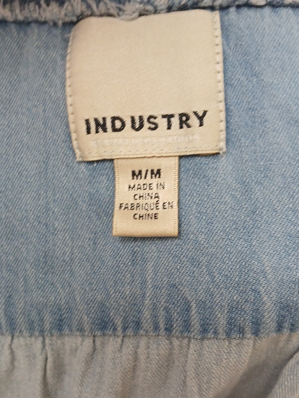 Industry Light Blue Ruffle Denim Sleeveless Chambray Top Size M - Picture 5 of 7